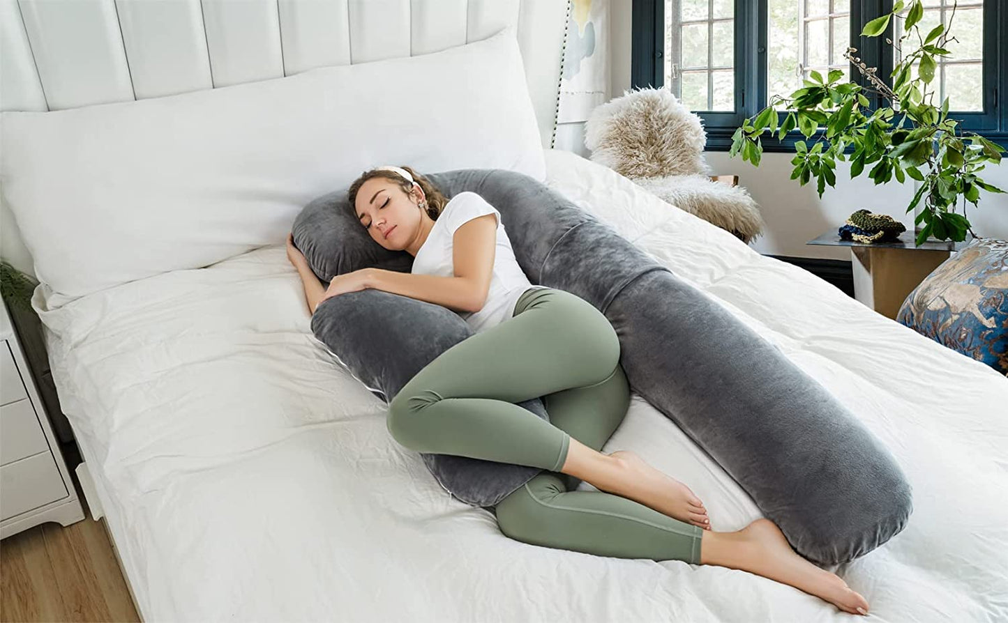 "Ultimate U-Shaped Pregnancy Pillow for Comfort: Full Body Support with Removable Velvet Cover - Perfect for Expecting Moms!"