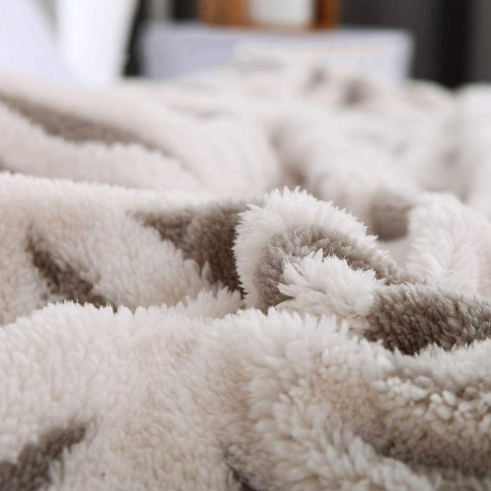 "Cozy Up in Style: Luxurious Dual-Sided Sherpa Fleece Blanket - Extra Large 71''X80'' Soft Throw for Couch, Sofa, and Bed (Elegant Grey)"