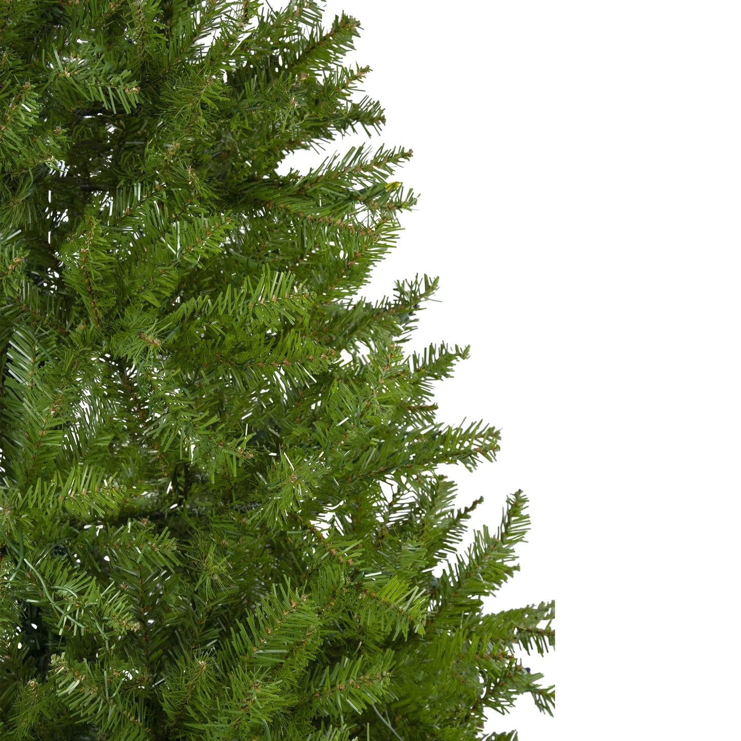 "Stunning 6.5' Northern Pine Unlit Full Artificial Christmas Tree - Perfect for Your Holiday Decor!"